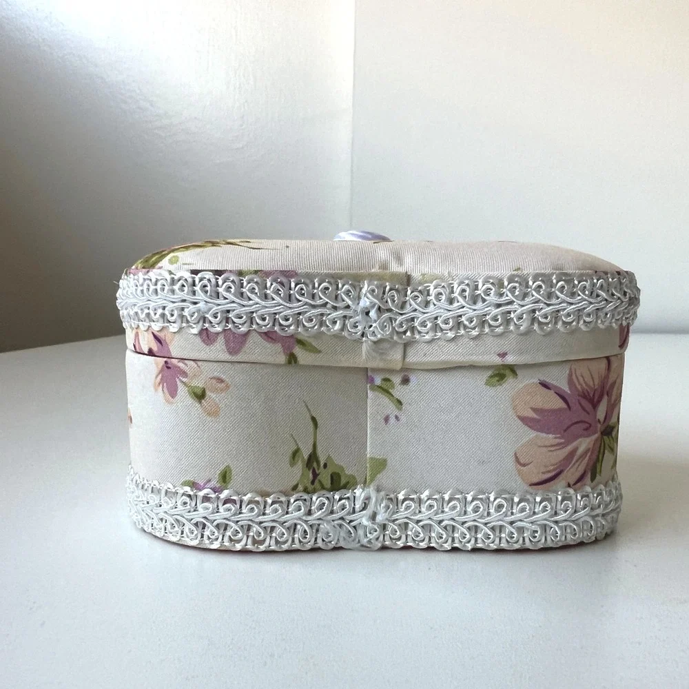 Vintage Floral Heart Shaped Trinket Box Jewelry Box Vanity Decor